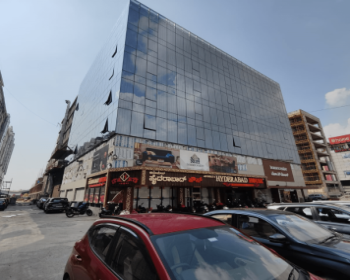 Marathahalli Main Road V@IT Phase 1, -2500sqmt Unitized Glazing